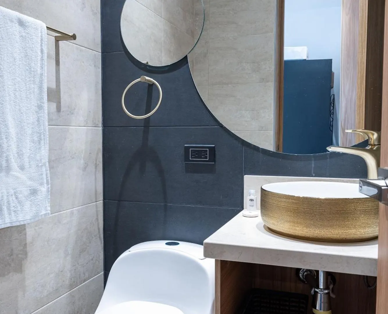 Apartamento En Bocagrande - Piscina, Jacuzzi Y Mar Cartagena Colombia
