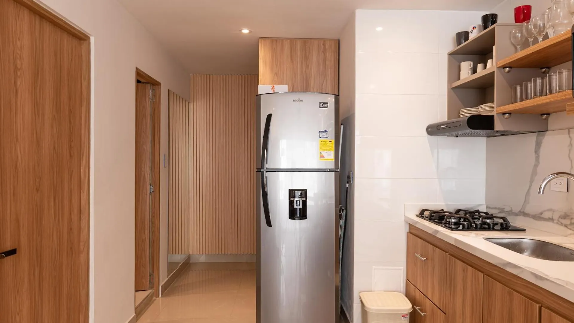 Apartamento En Bocagrande - Piscina, Jacuzzi Y Mar Cartagena